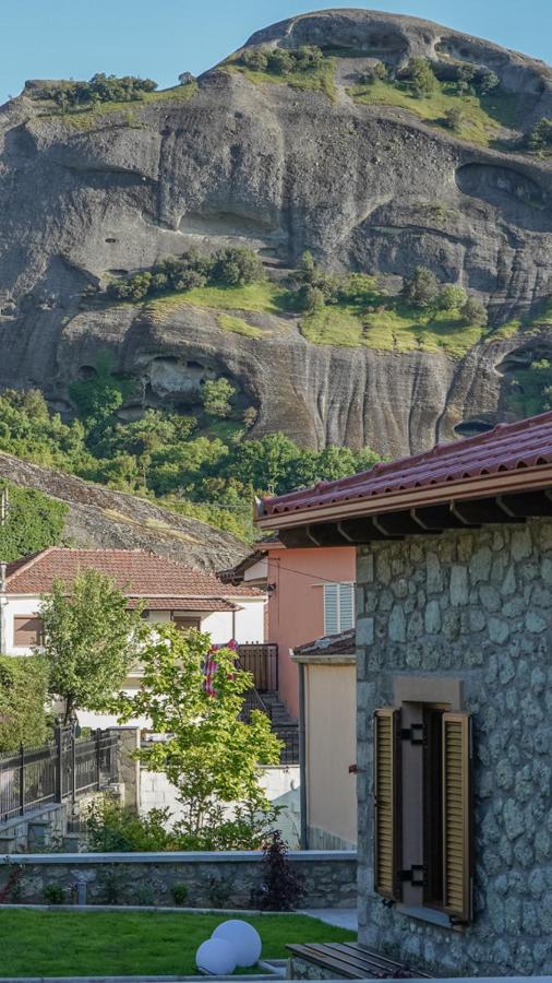 Guesthouse Pyxari Kalampáka Ngoại thất bức ảnh